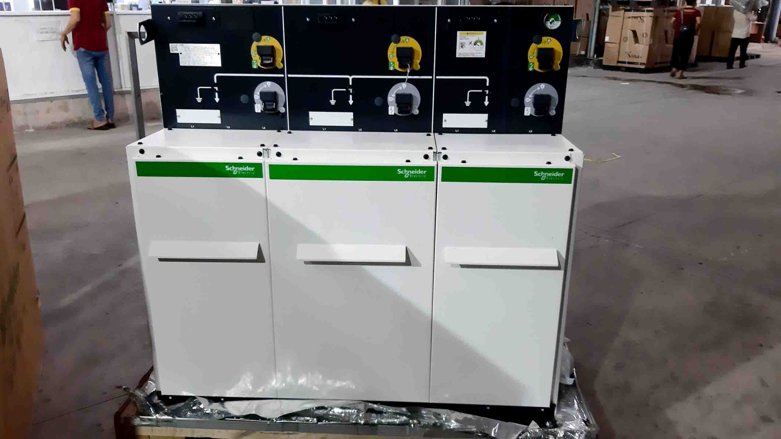 Tủ trung thế RMU 24kV Schneider RE-III